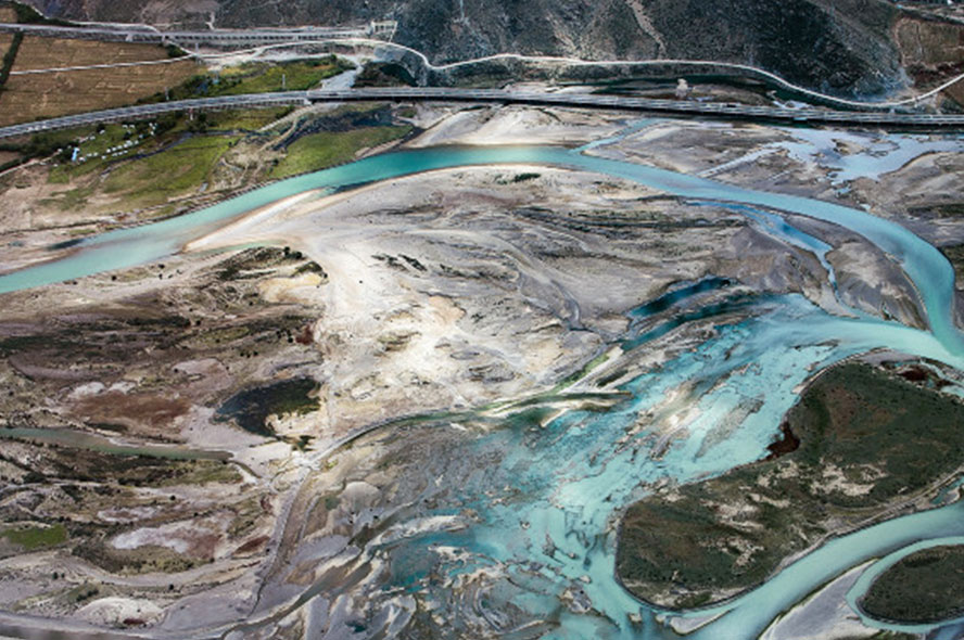 Flights to Lhasa from Ngari